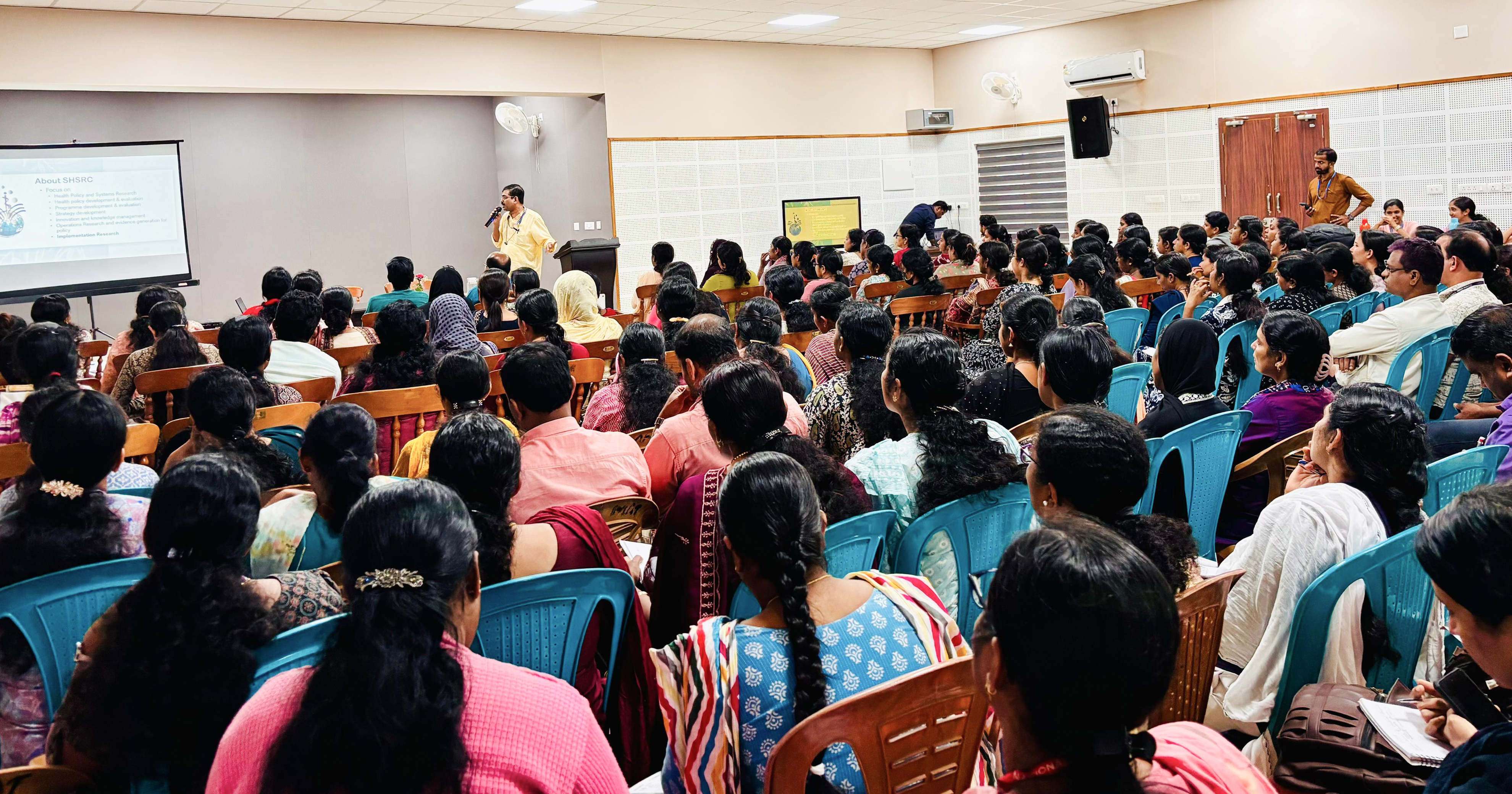 സെൻസിറ്റൈസേഷൻ പരിശീലനവും വർക്ക്‌ഷോപ്പും - SHSRC-K